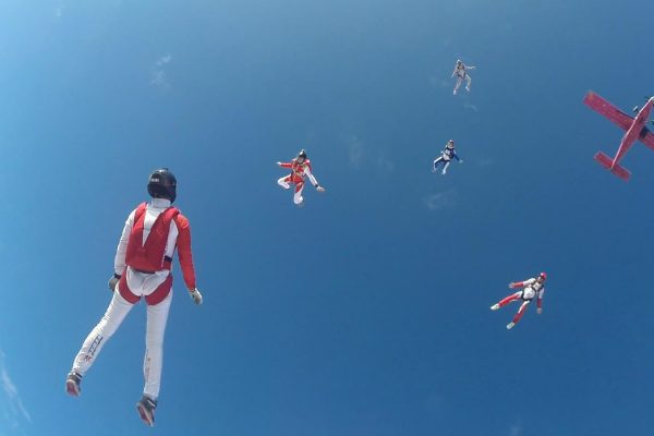 girls can fly