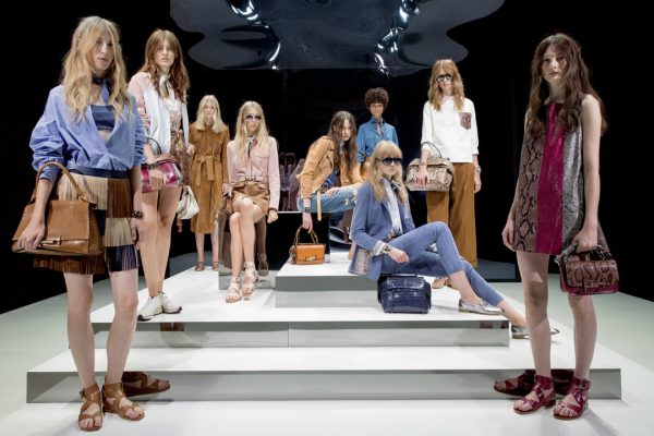 tods-womens-presentation-ss17-carousel-01