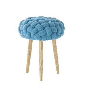 claire-anne-obrien-knitted-blue-stool-intro