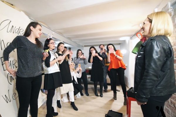 petrecere surpriza