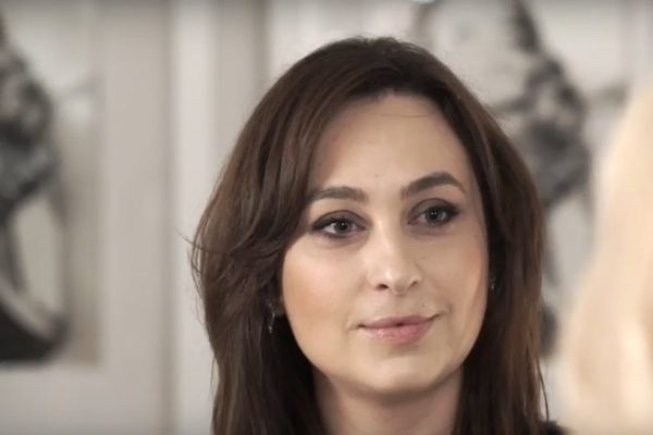 angela coman