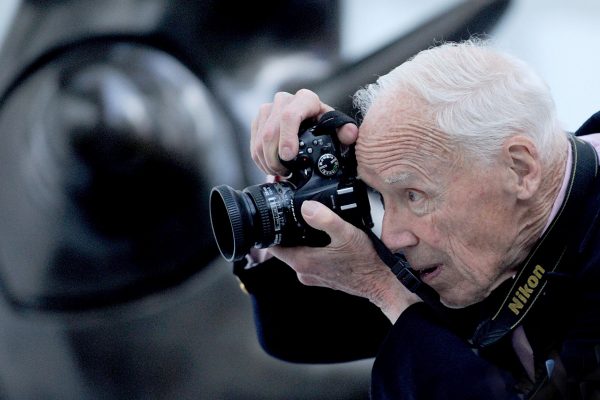 Fashion Photographer Bill Cunningham Dies At 87