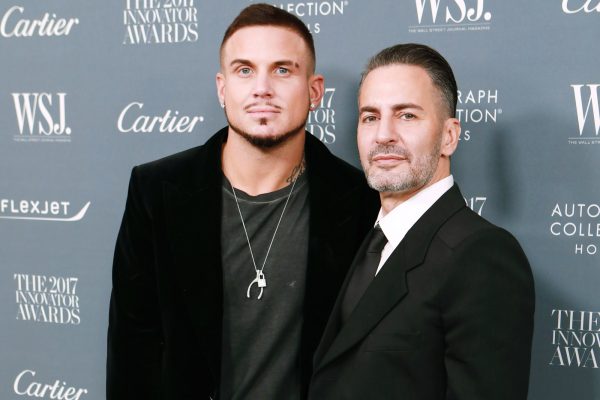 marc jacobs s-a logodit