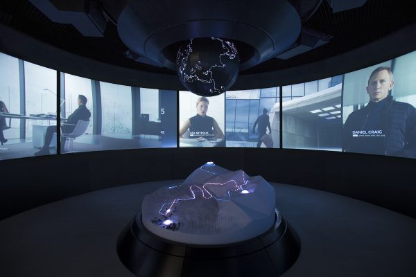 James Bond Briefing Room 3