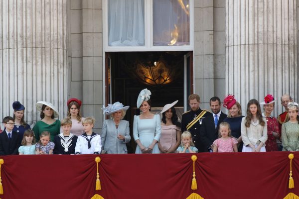 membrii familiei regale britaice