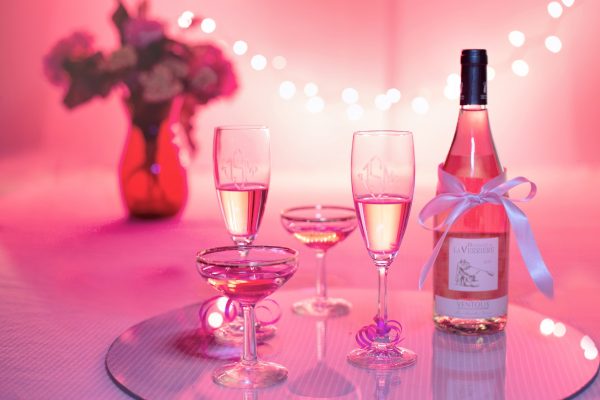 pink-wine-1964457_1920