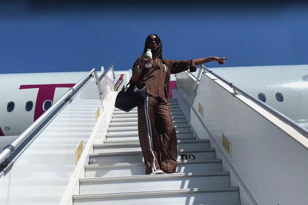 Naomi Campbell aeroport