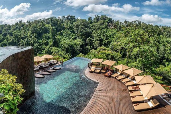 bali ubud hanging gardens