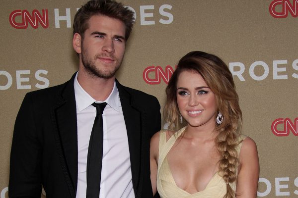 liam hemsworth ,miley cyrus