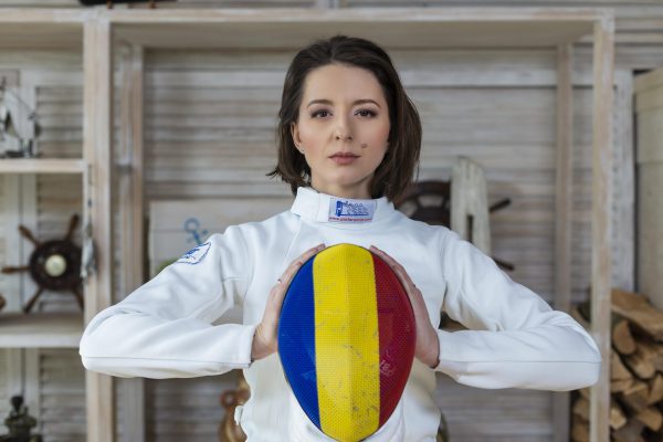 Ana-Maria Brânză: En garde!