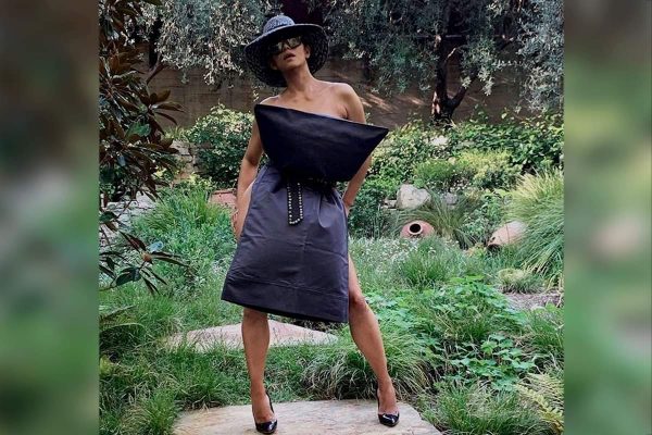 halle berry pillowchallenge