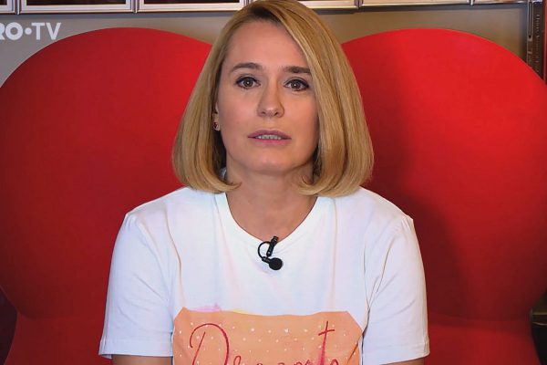 Andreea Esca  Stirile PRO TV