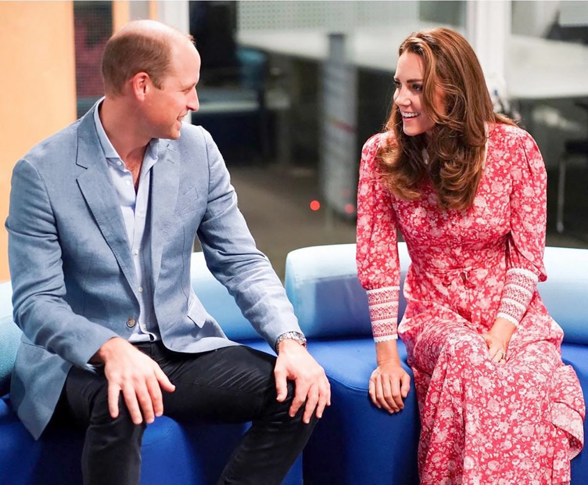 Le prince William et Catherine Kate Middleton font des bagels lors de leur visite à la boulangerie 