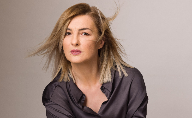 Ioana Flora: „Cea mai apropiată sufletului meu este cauza femeilor vulnerabile. Așa s-a născut ideea Fragile”